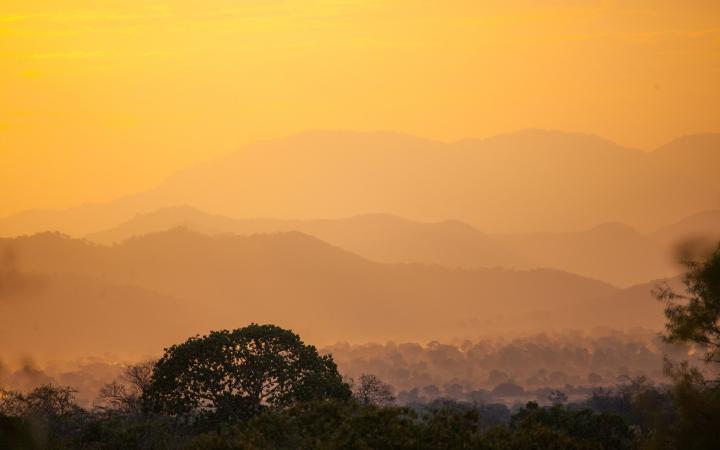 Coucher de soleil sur la réserve de Selous en Tanzanie